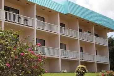 Flamboyan On The Bay Resort & Villas