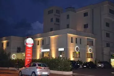 בית מלון כפרי Palace Gioia Tauro