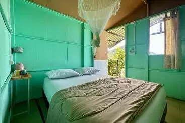 Hospedaria Phi Phi Seaside Bungalow