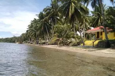 Hotelli Chilly Beach Resort Palawan