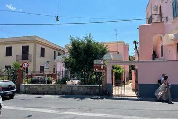 Bed & Breakfast La Scarafocchiola