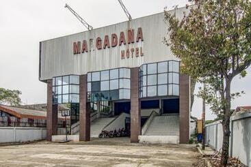 Spot On 90964 Hotel Margadana