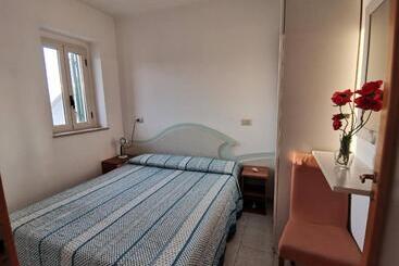 Aparthotel Pensione La Torretta