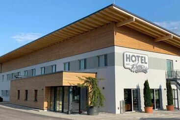 Hotel Am Sonnenlandpark