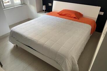 پانسیون Blue & Grey Downtown Foggia