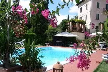 Apartament Domus Volumnia Country House