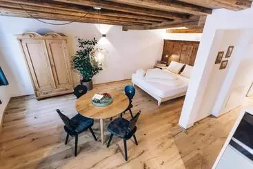 ホテル Amplatz 1523   B&b And Suites