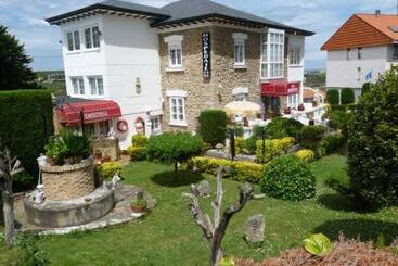 Szálloda Hospedaje Roiz