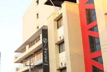 Отель Sweven Stays