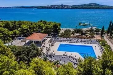 Otel Medena