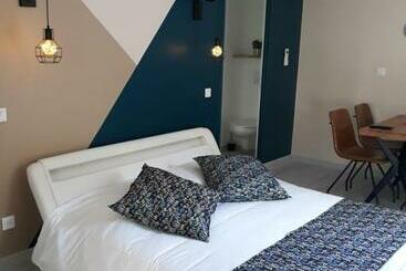 ベッドアンドブレックファースト Chambre D Hôtes Du Pin Avec Spa Privatif