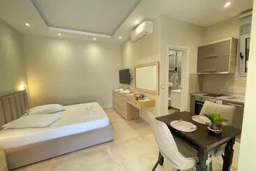 هتل آپارتمان Anel Studios