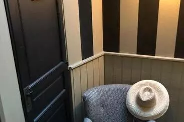 בית מלון כפרי Aux 13 Arches