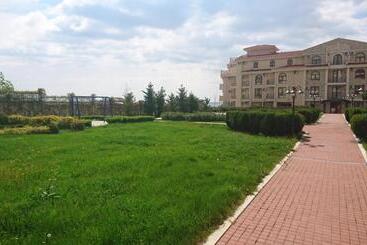 هتل آپارتمان Maisonettes In Royal Bay Residence And Spa