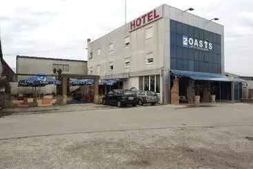 هتل Oasis Beograd