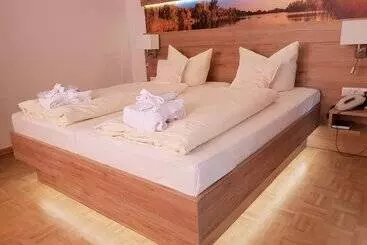 Отель Weisser Hof