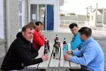 هاستل Homefield