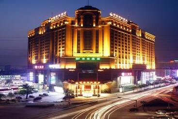 בית מלון כפרי Babylon