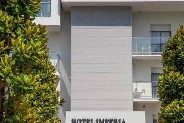 فندق Imperia