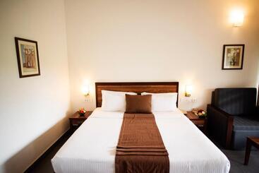 Hotel Abad Green Forest Thekkady