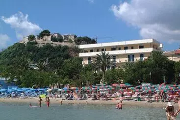 Hotel Capital
