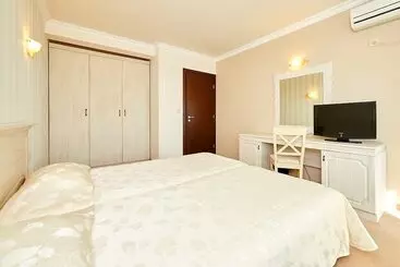 Penelopa Palace Apart Hotel & Spa