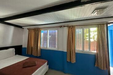 Majatalo Phiphi Film House