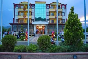 هتل Nar Gevgelija