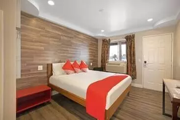 Quality Inn Victorville   Hesperia I 15