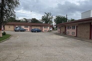 Hotel Wildflower Inn & Rv Park