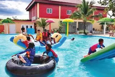 Trang Villa Hotel And Water Park