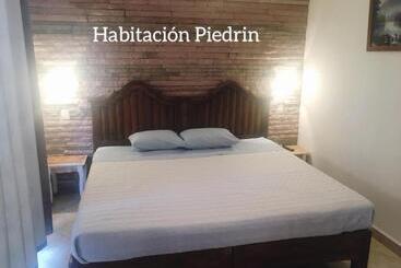 هتل آپارتمان Beraka