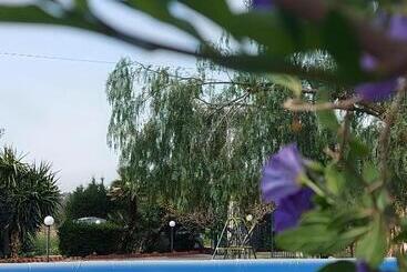 Aparthotel Villa Nadira