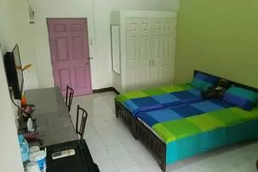 Otel Bannluangsiri บ้านหลวงสิริ