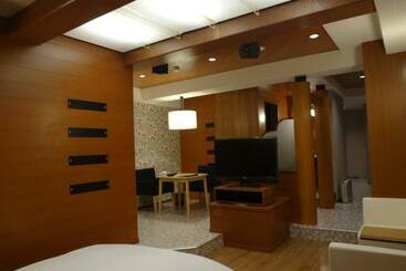 Royal Hotel Uohachi Bettei   Vacation Stay 27291v