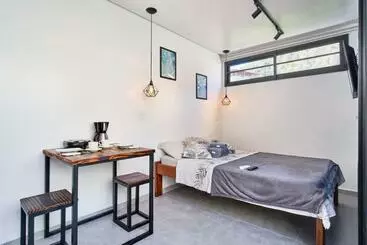 ペンション Guest House Econtainer