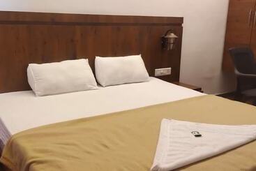 هتل Anvisha Executive