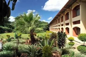 هتل M Kango Golfview