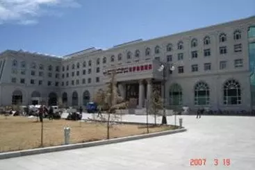 Hotel Manasarovar International