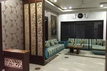 هتل Ratnawali – A Vegetarian Heritage