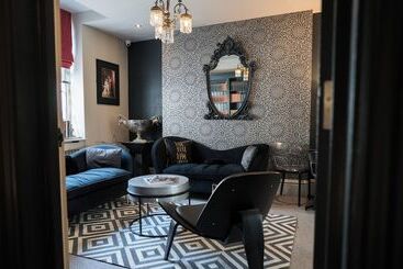 Hotel Square Townhouse