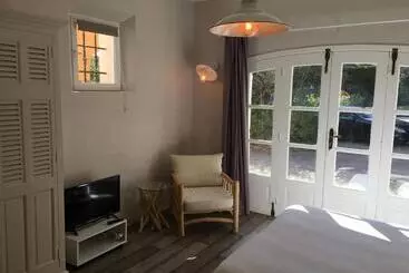 Aamiaismajoitus (B&B) Le Champmazet