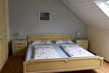 Aamiaismajoitus (B&B) Gästehaus Hoffmann