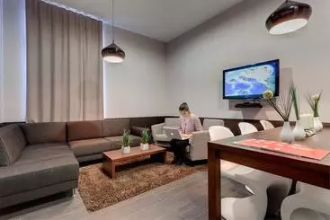 Meininger Hotel Frankfurt Main / Airport