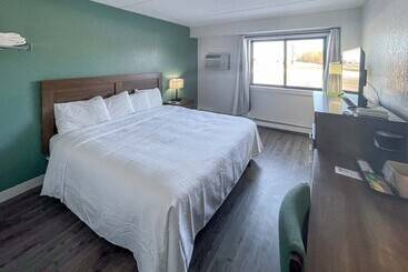 فندق على الطريق River Bend's Walleye Inn