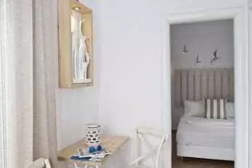 Aparthotel Yanna Luxury Suites