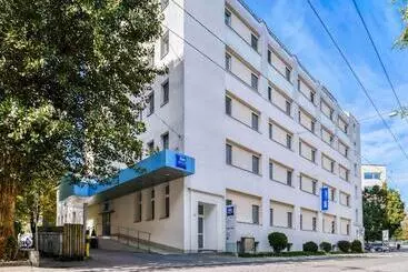 Ibis Budget Hotel Luzern City