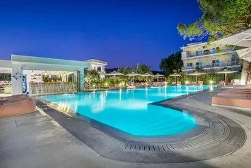 Aparthotel Cocoons Luxury Suites & Villas