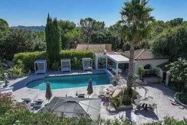 Resort Casa Dina