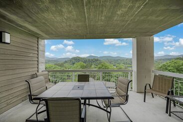 استراحتگاه Whispering Pines Ii